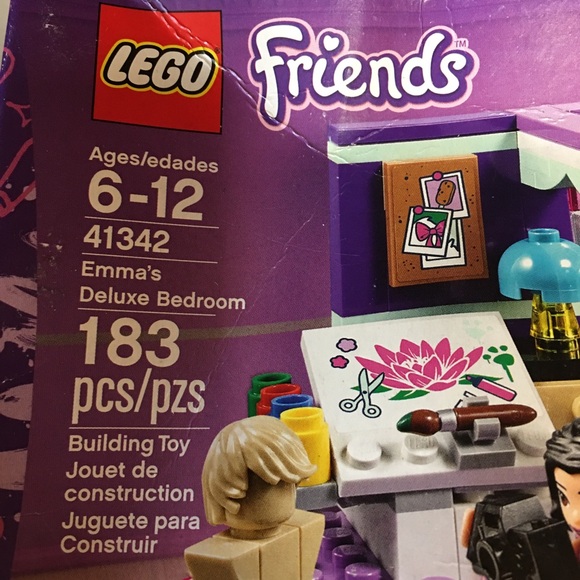 LEGO Friends Emma's Deluxe Bedroom Set - Purple and Tan - Picture 7 of 8